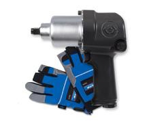 Пневмогайковёрт ударный 1/2", 678 Нм, KING TONY P33411-040E в комплекте перчатки антивибрационные